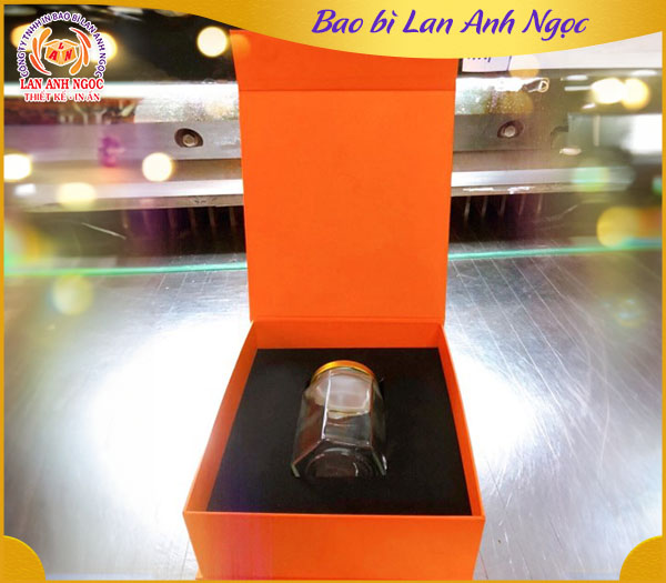 In bao bì hộp cứng